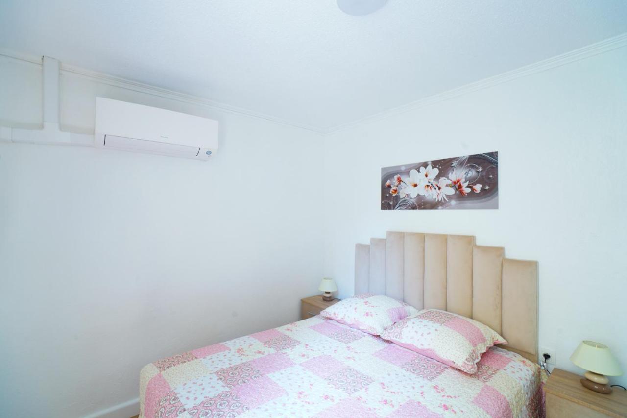 Appartement Du Forum,La Gare, 50 M2 , Climatisation, Garage, Cour Narbonne Kültér fotó