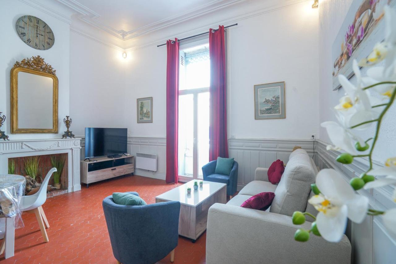 Appartement Du Forum,La Gare, 50 M2 , Climatisation, Garage, Cour Narbonne Kültér fotó